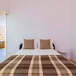 (NEW) Porto Legend Apartments